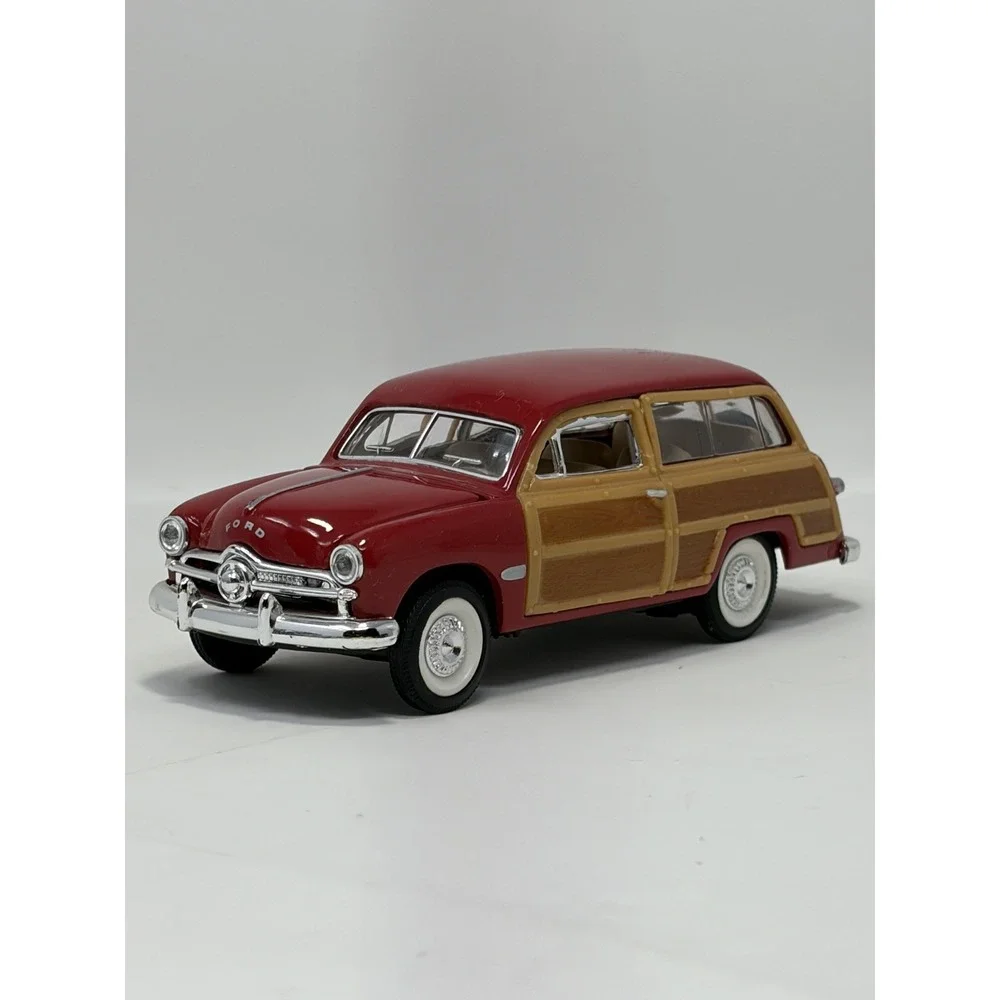 Brown Maroon 1949 Ford Woody Wagon SS 5737 Die Cast Car 1:38 Pre-Owned
